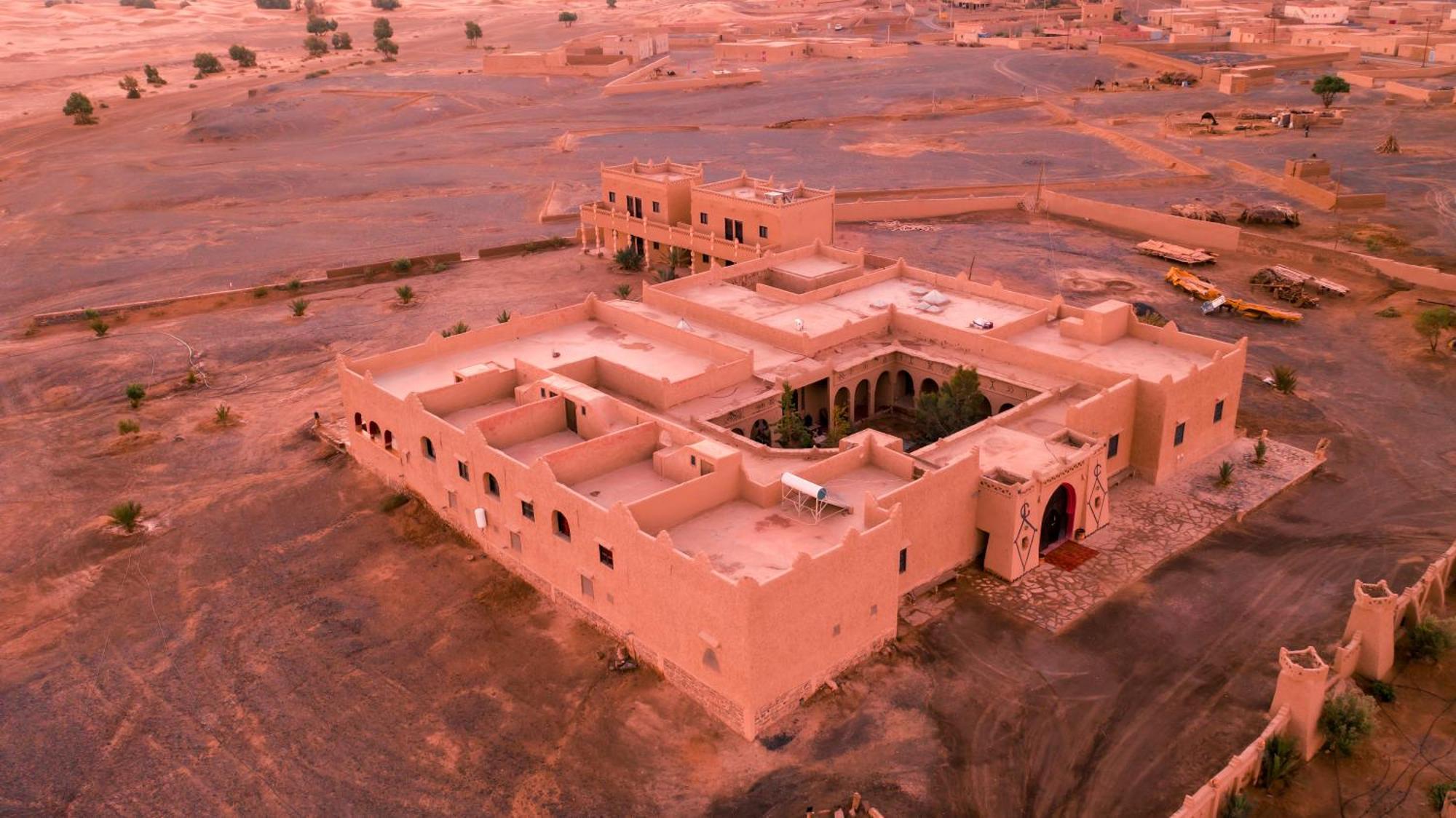 Tiziri Camp Hotel Merzouga Exterior photo